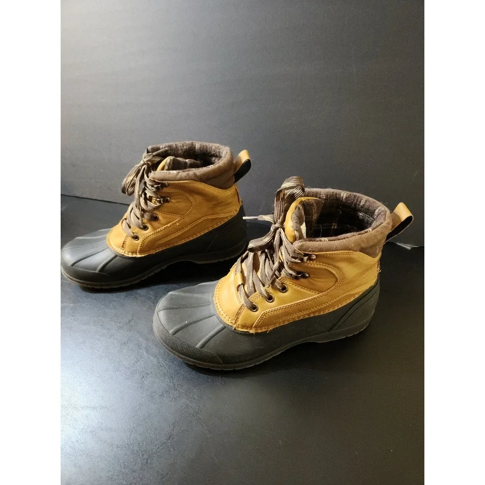 Magellan Outdoors Mens Duck Boots Tan Brown Waterproof Shell Size 7D 163995